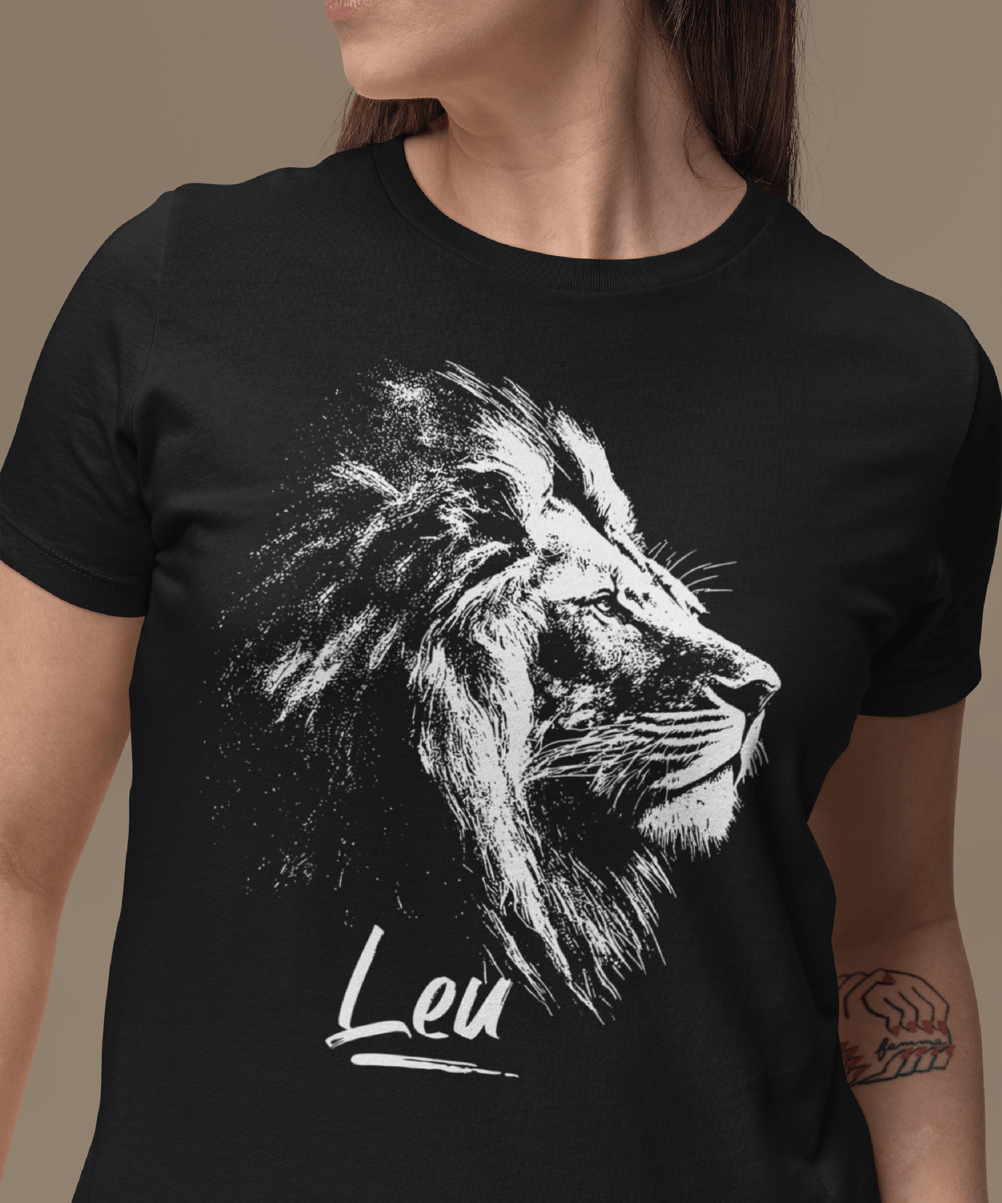 Leu - Cadou Zi de Naștere Fete si Baieti Iulie-August Tricou Unisex