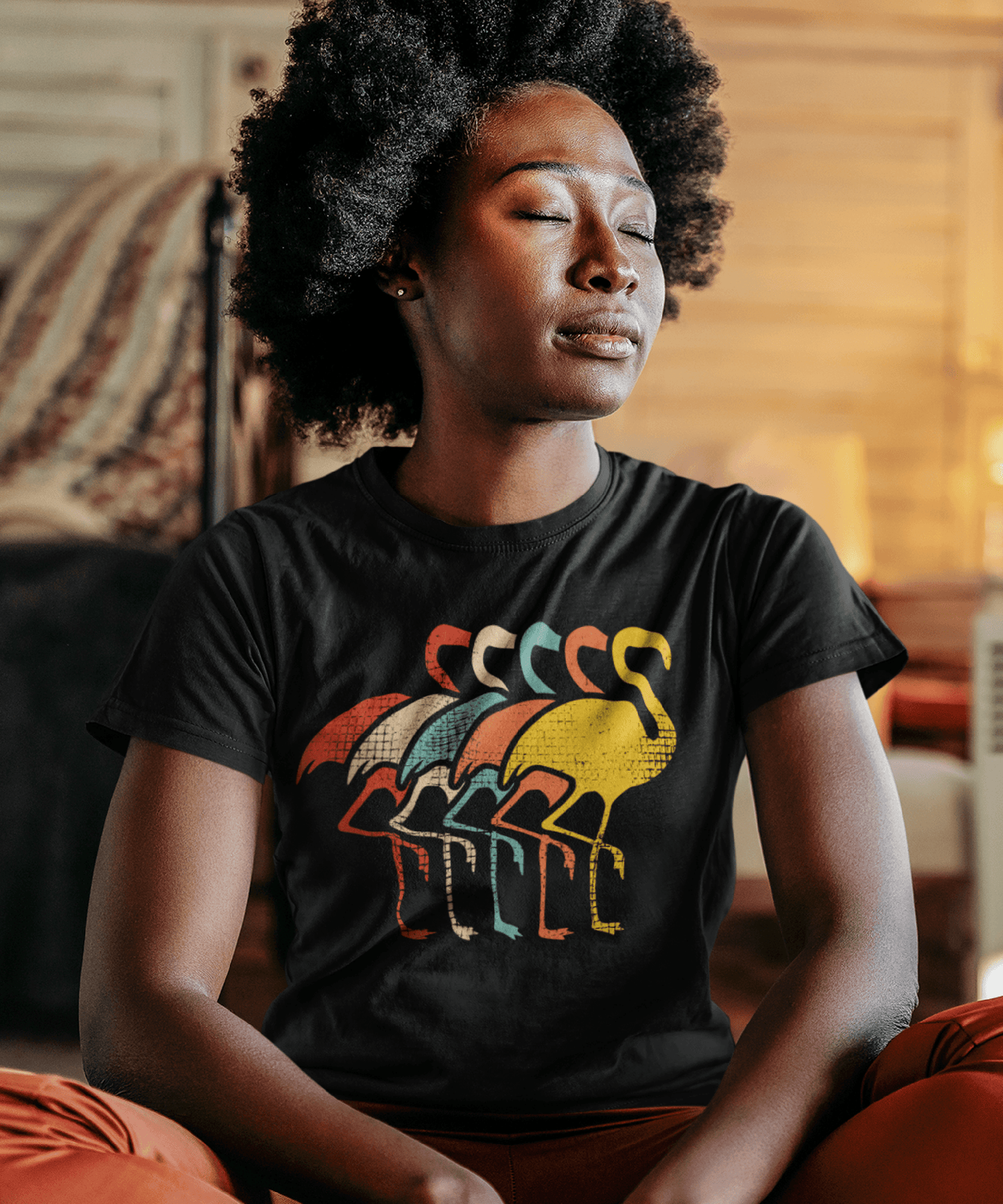 Retro Flamingo, Cadou Pentru Iubitorii de Retro și Flamingo Tricou Unisex