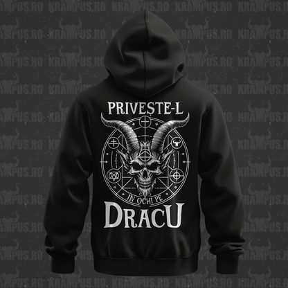 Hanorac Priveste-l In Ochi Pe Dracu