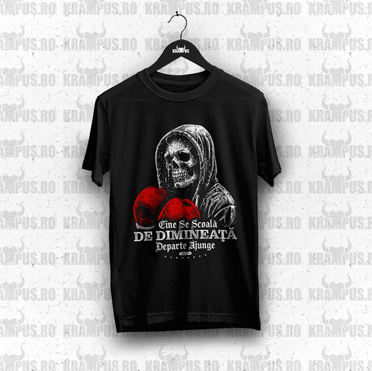 Tricou Cine Se Scola De Dimineata Departe Ajunge